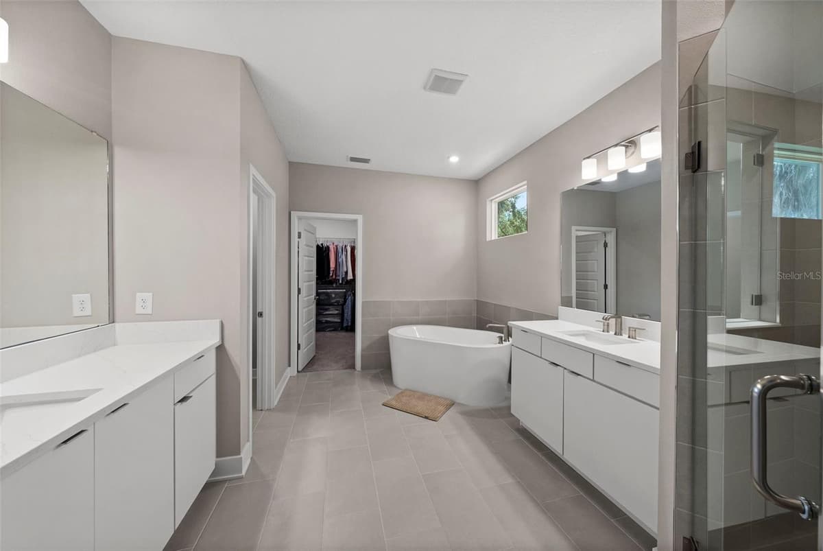 4104 CLEVELAND STREET — photo 34 of 40