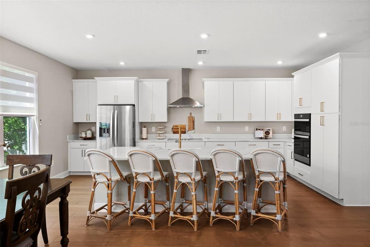 4104 CLEVELAND STREET — photo 11 of 40