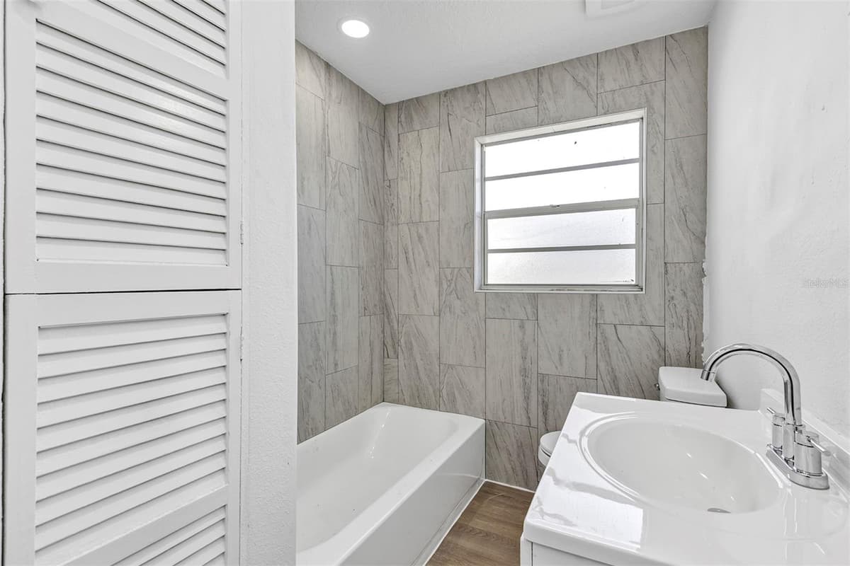 332 WILLIAMS AVENUE — photo 27 of 36
