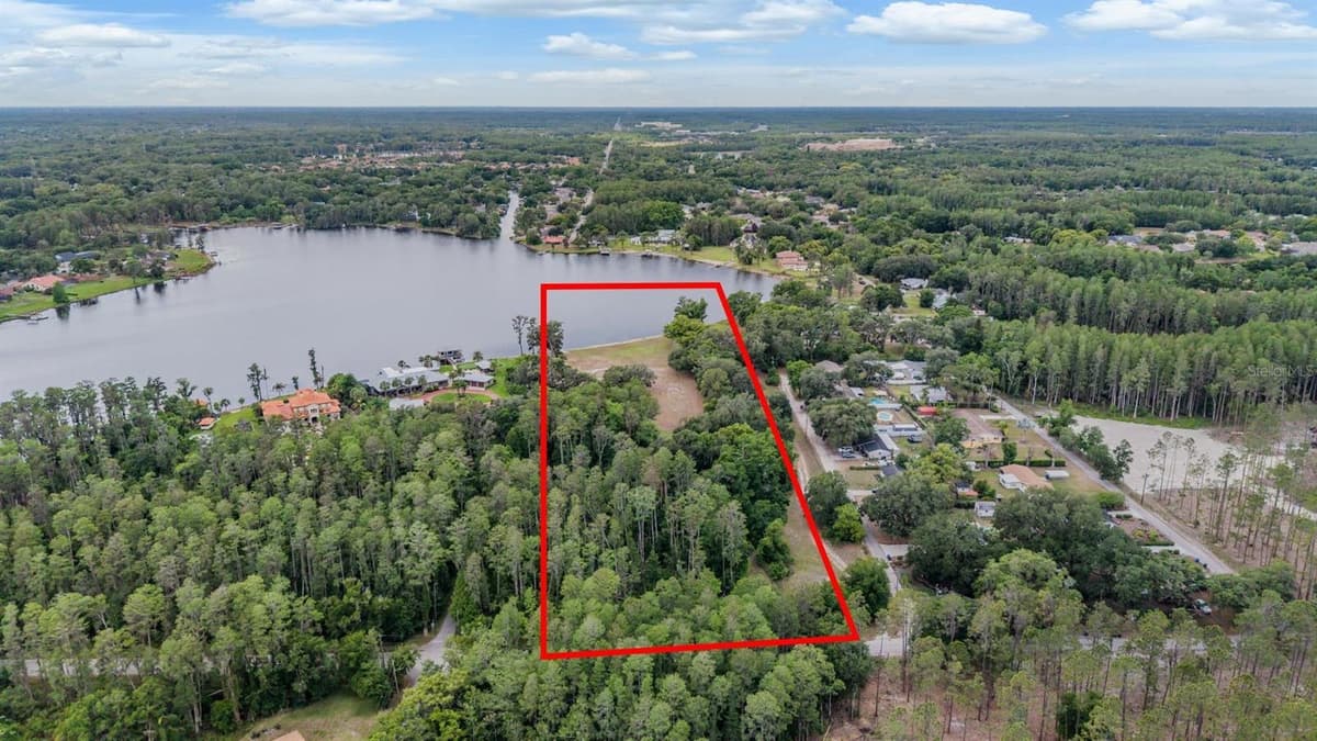 215 LAKE BRANT DRIVE — photo 5 of 11