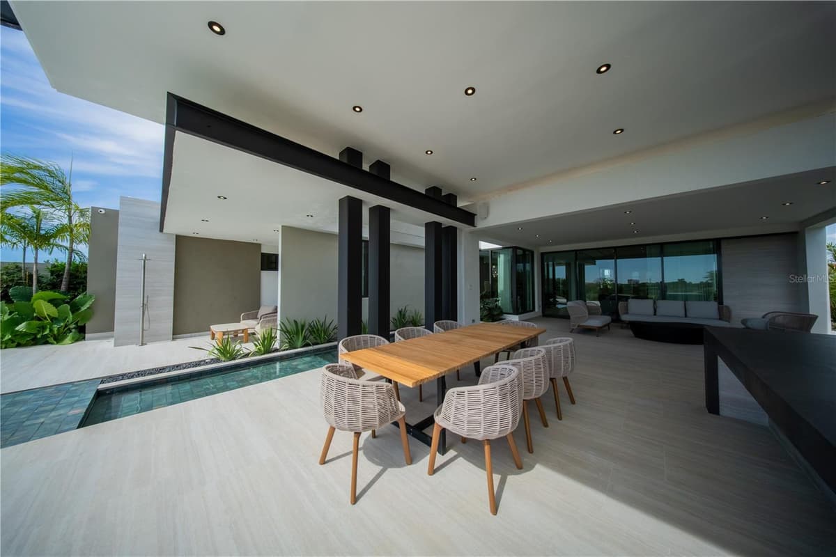 1 CORREDOR MIRALAGO — photo 75 of 82