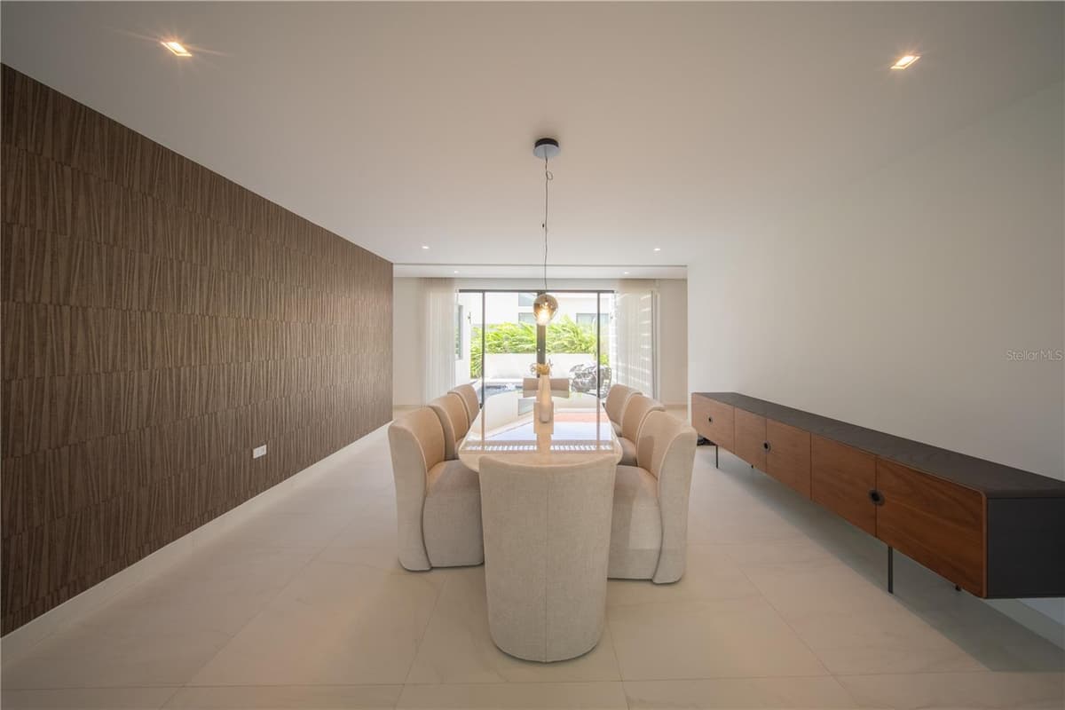1 CORREDOR MIRALAGO — photo 27 of 82