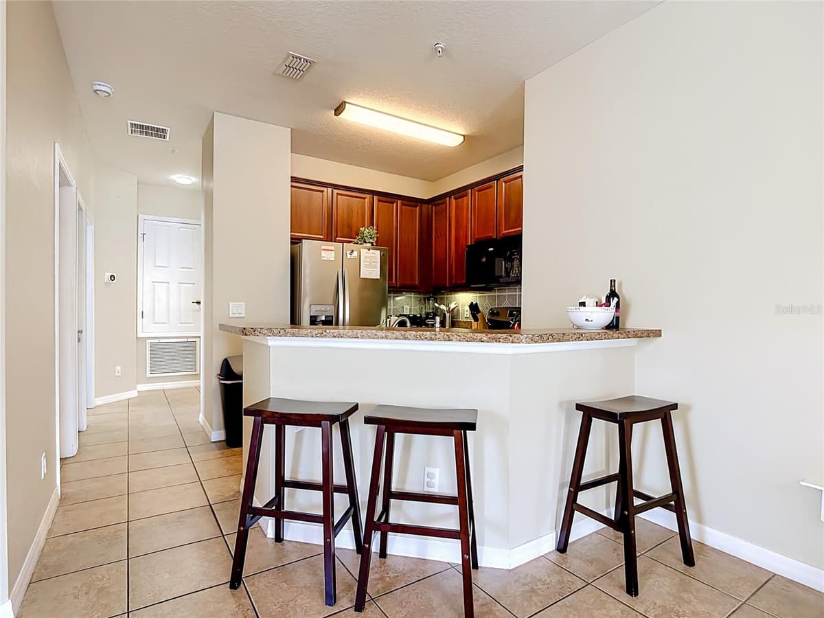 2742 OAKWATER DRIVE — photo 8 of 30