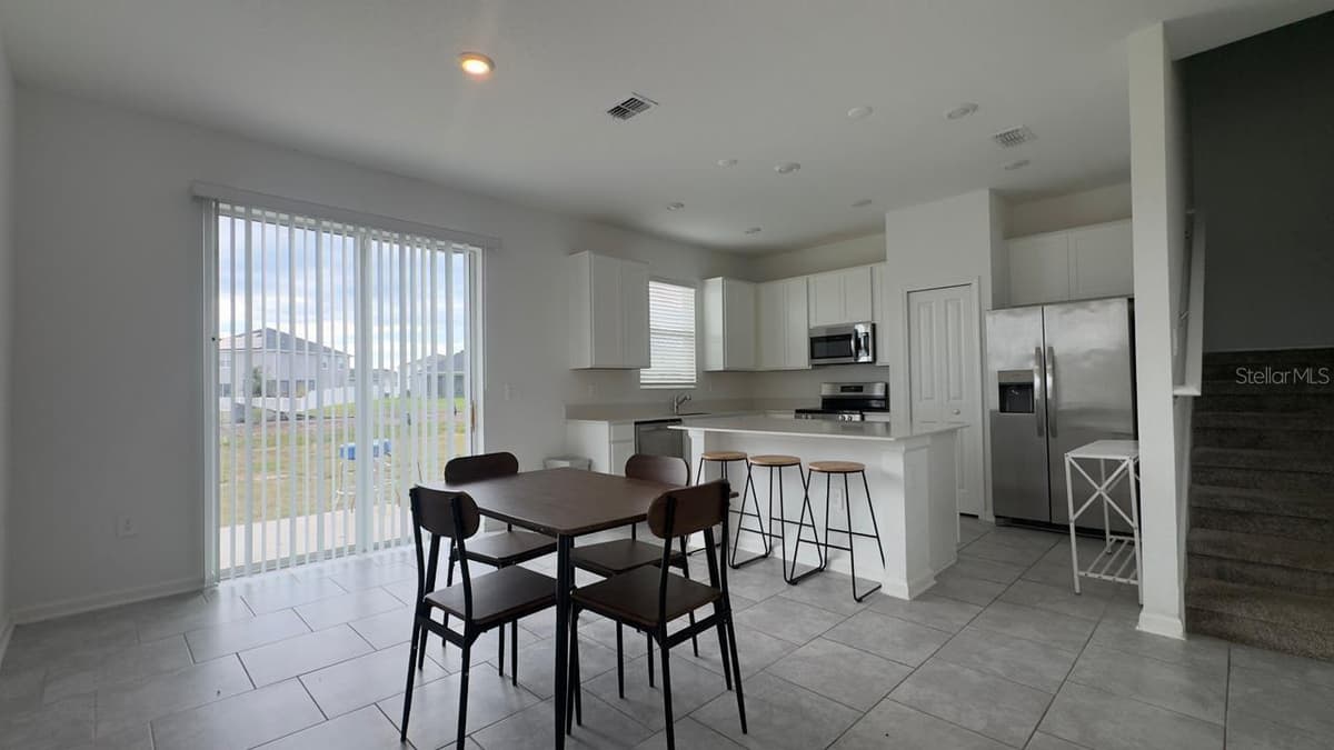 3255 LAURENT LOOP — photo 5 of 35