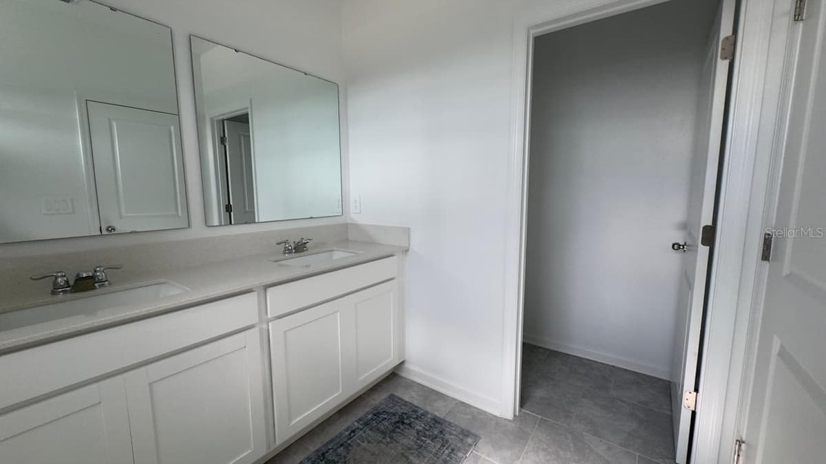 3255 LAURENT LOOP — photo 22 of 35
