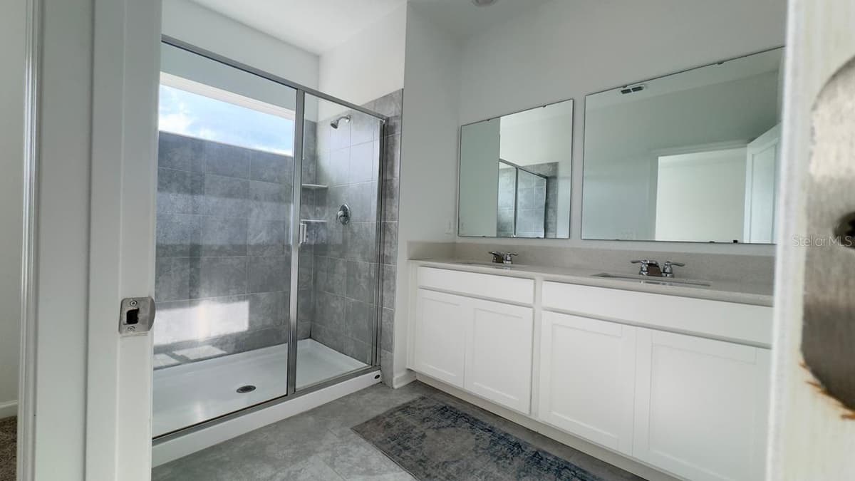 3255 LAURENT LOOP — photo 21 of 35
