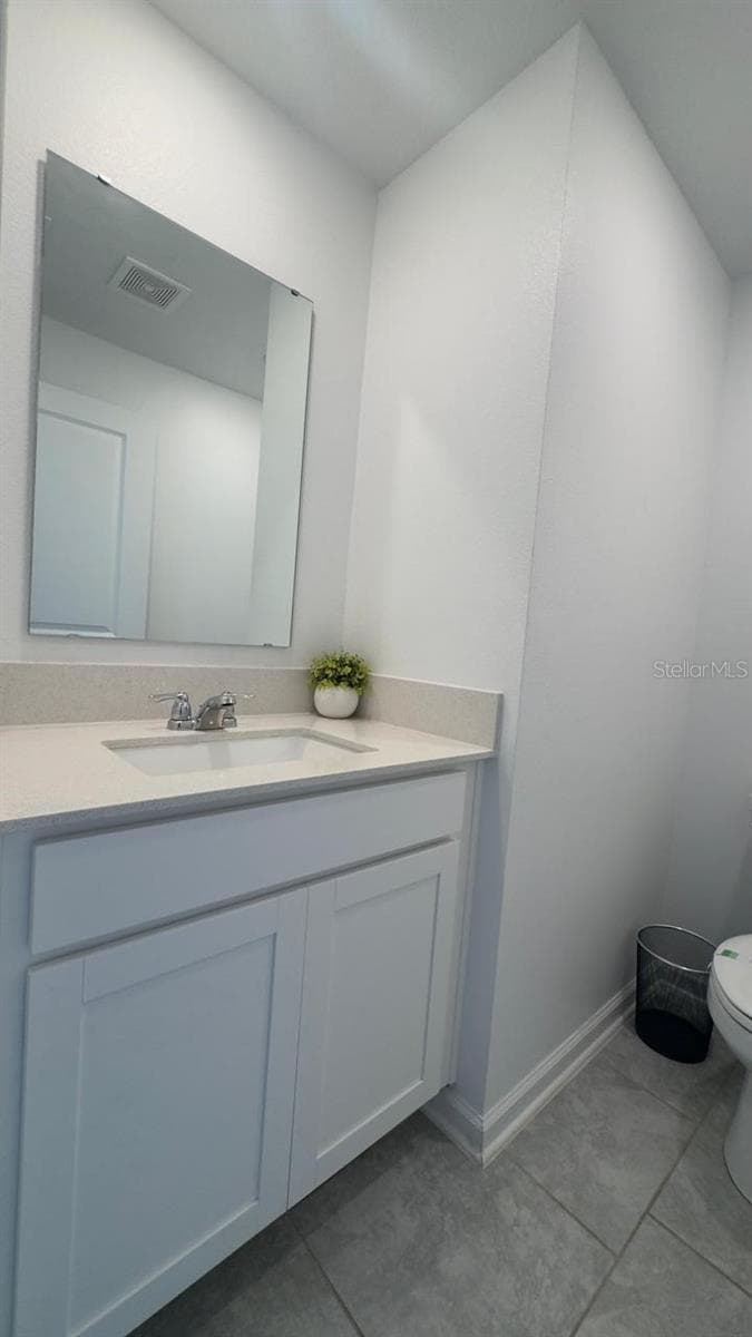 3255 LAURENT LOOP — photo 12 of 35