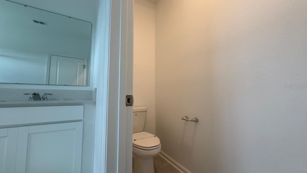 3255 LAURENT LOOP — photo 23 of 35