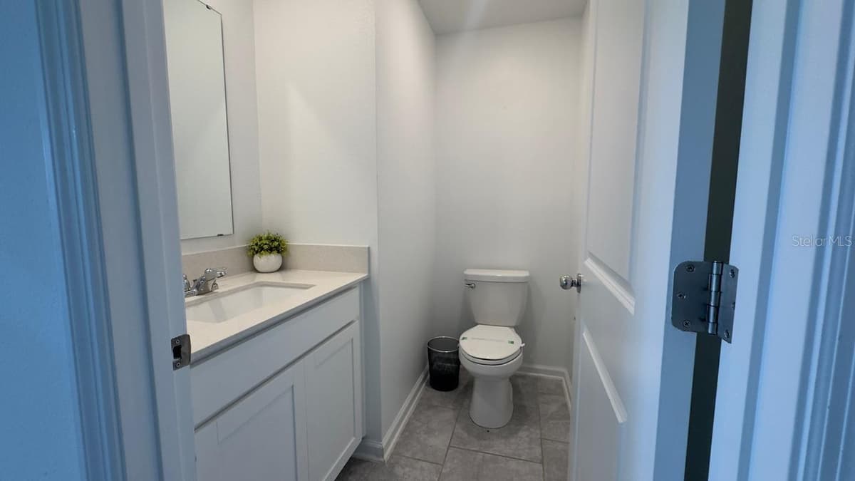 3255 LAURENT LOOP — photo 11 of 35
