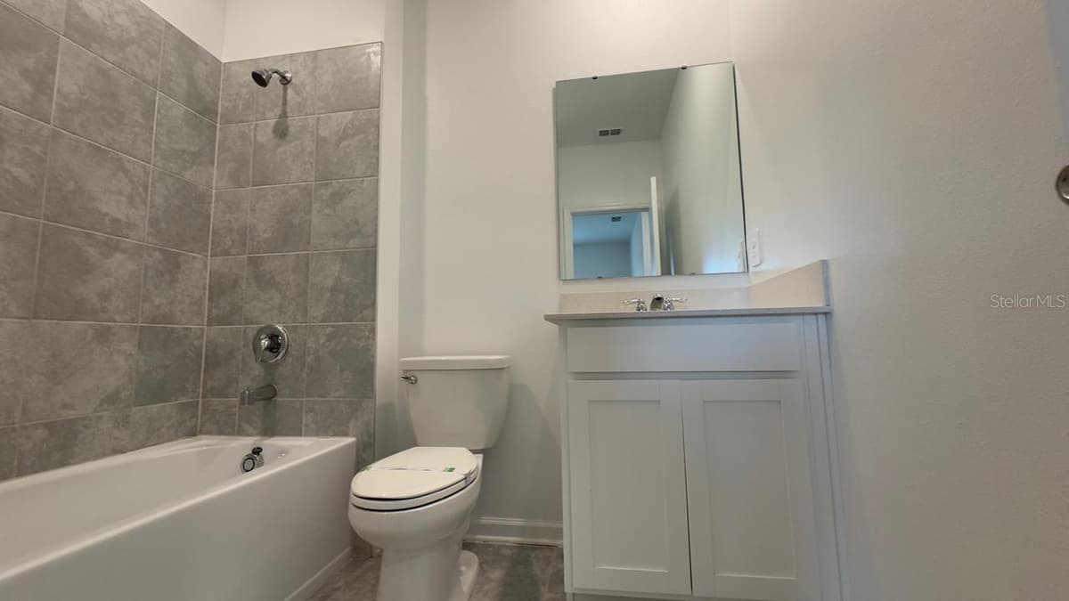 3255 LAURENT LOOP — photo 32 of 35
