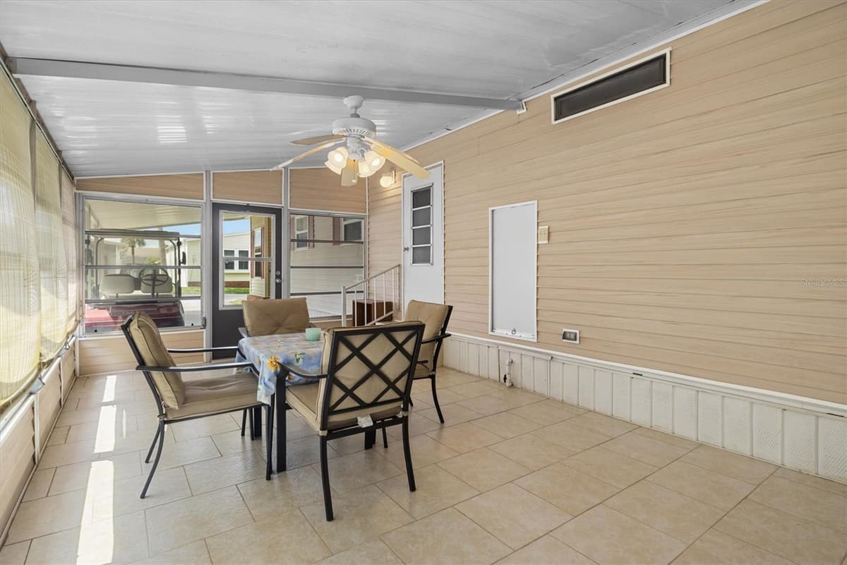 4063 ROLLING OAKS DRIVE — photo 29 of 53