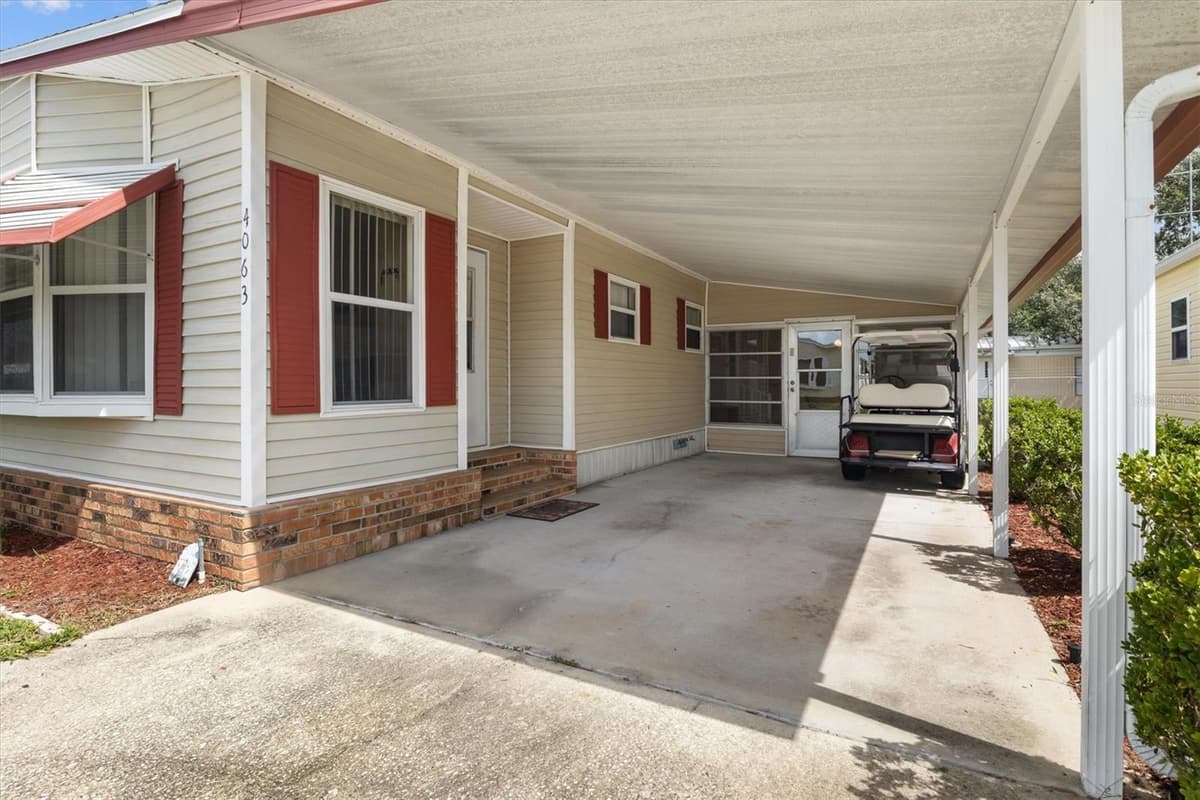 4063 ROLLING OAKS DRIVE — photo 13 of 53