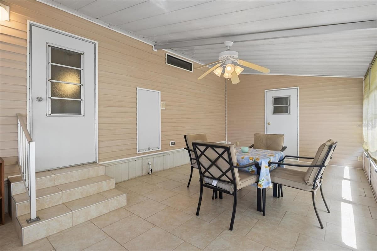 4063 ROLLING OAKS DRIVE — photo 28 of 53