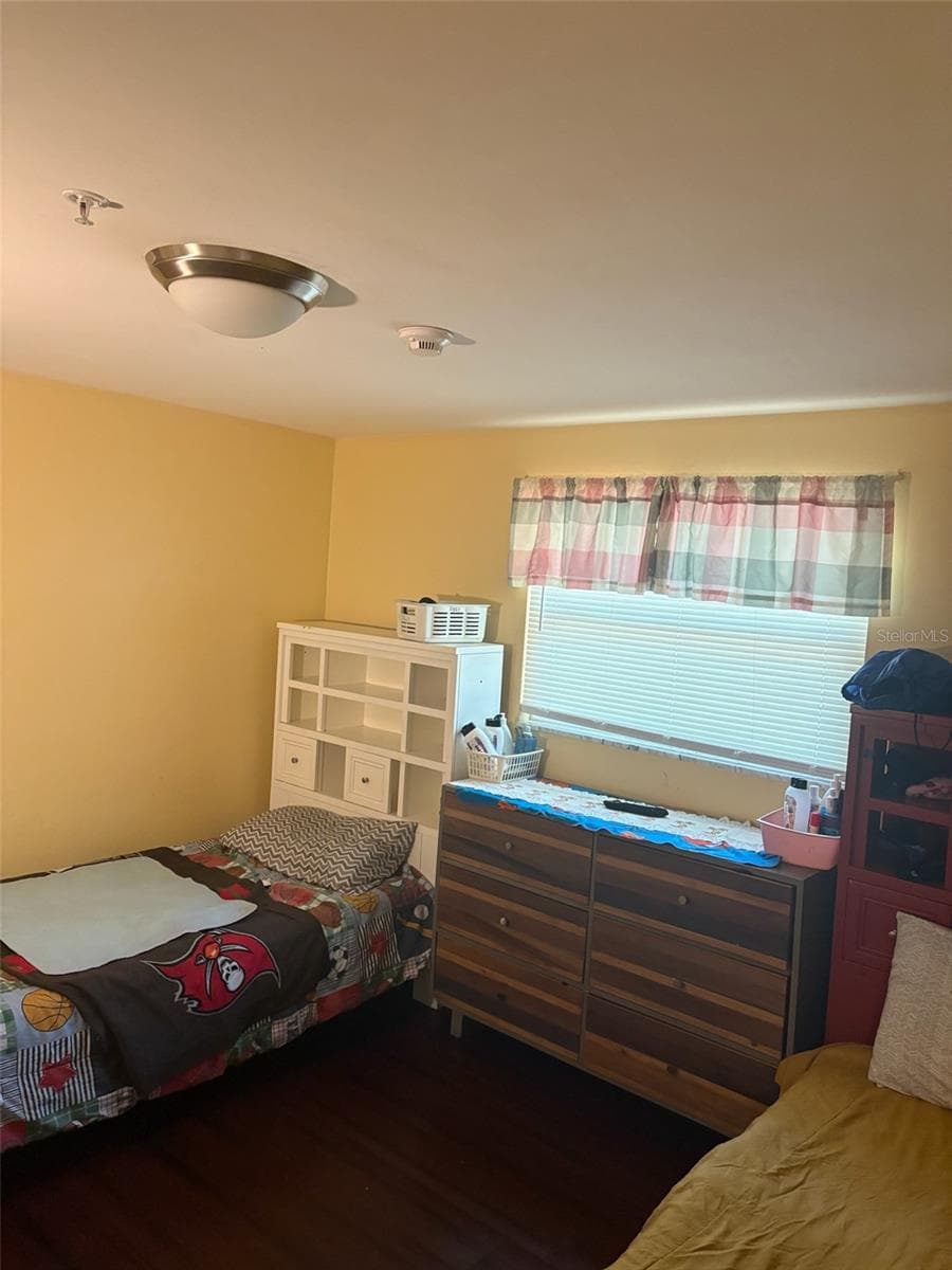 439 MARTIN LUTHER KING JR DRIVE — photo 11 of 12