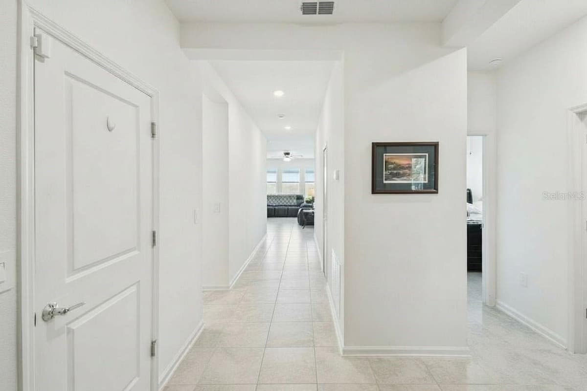 822 KAPI DRIVE — photo 11 of 50