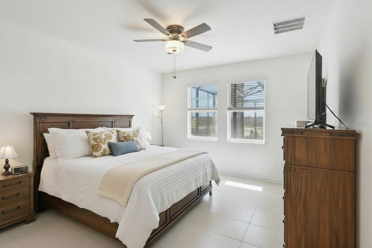 822 KAPI DRIVE — photo 21 of 50