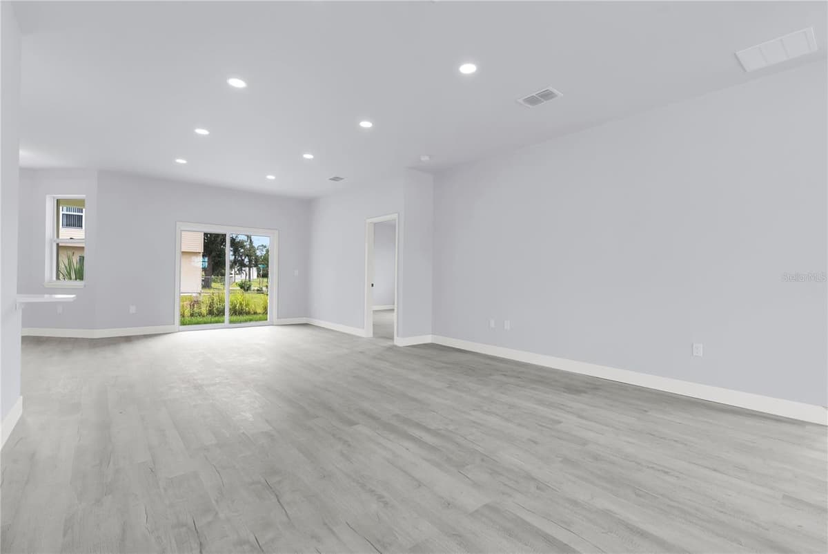 965 NANCY COURT — photo 6 of 30