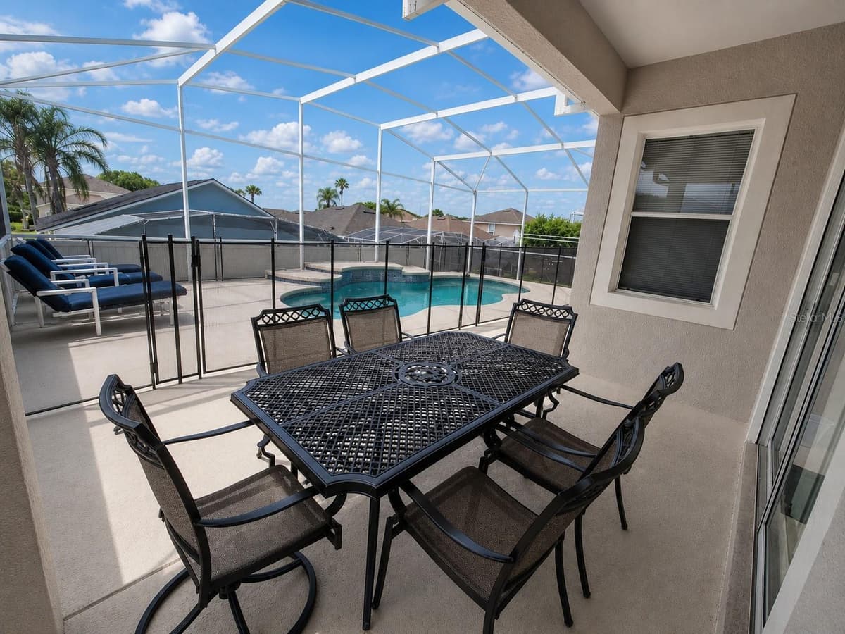 205 GLENEAGLES DRIVE — photo 6 of 18