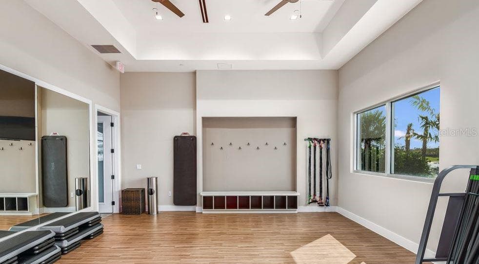 5676 NEVIS TERRACE — photo 14 of 25