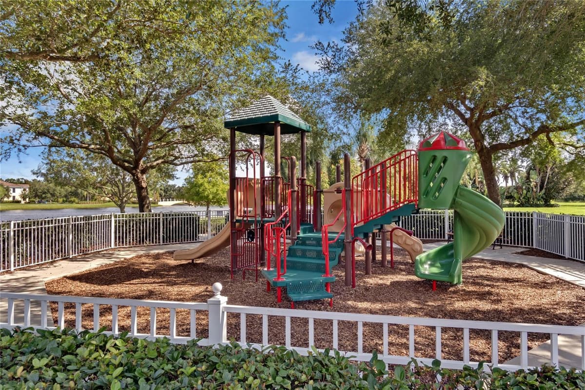 11951 FIORE DRIVE — photo 46 of 50