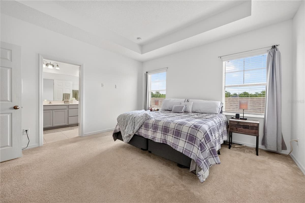 8013 BASILICA LANE — photo 16 of 32