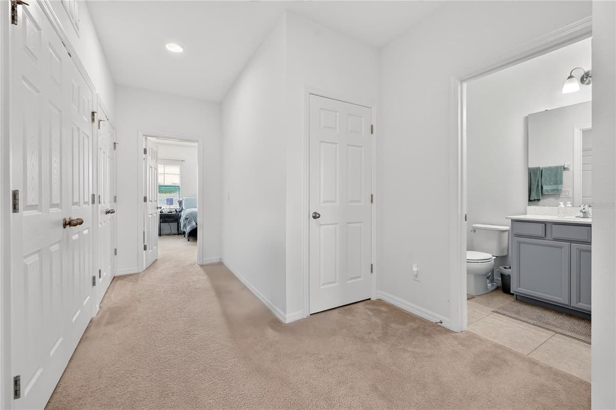 8013 BASILICA LANE — photo 12 of 32