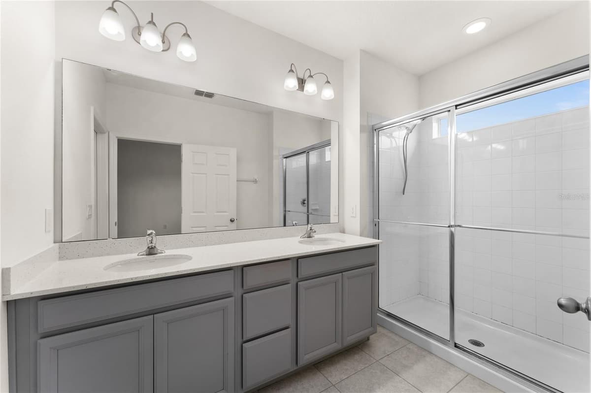8013 BASILICA LANE — photo 14 of 32