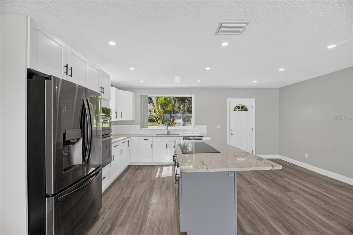6712 MYRNA DRIVE — photo 18 of 89