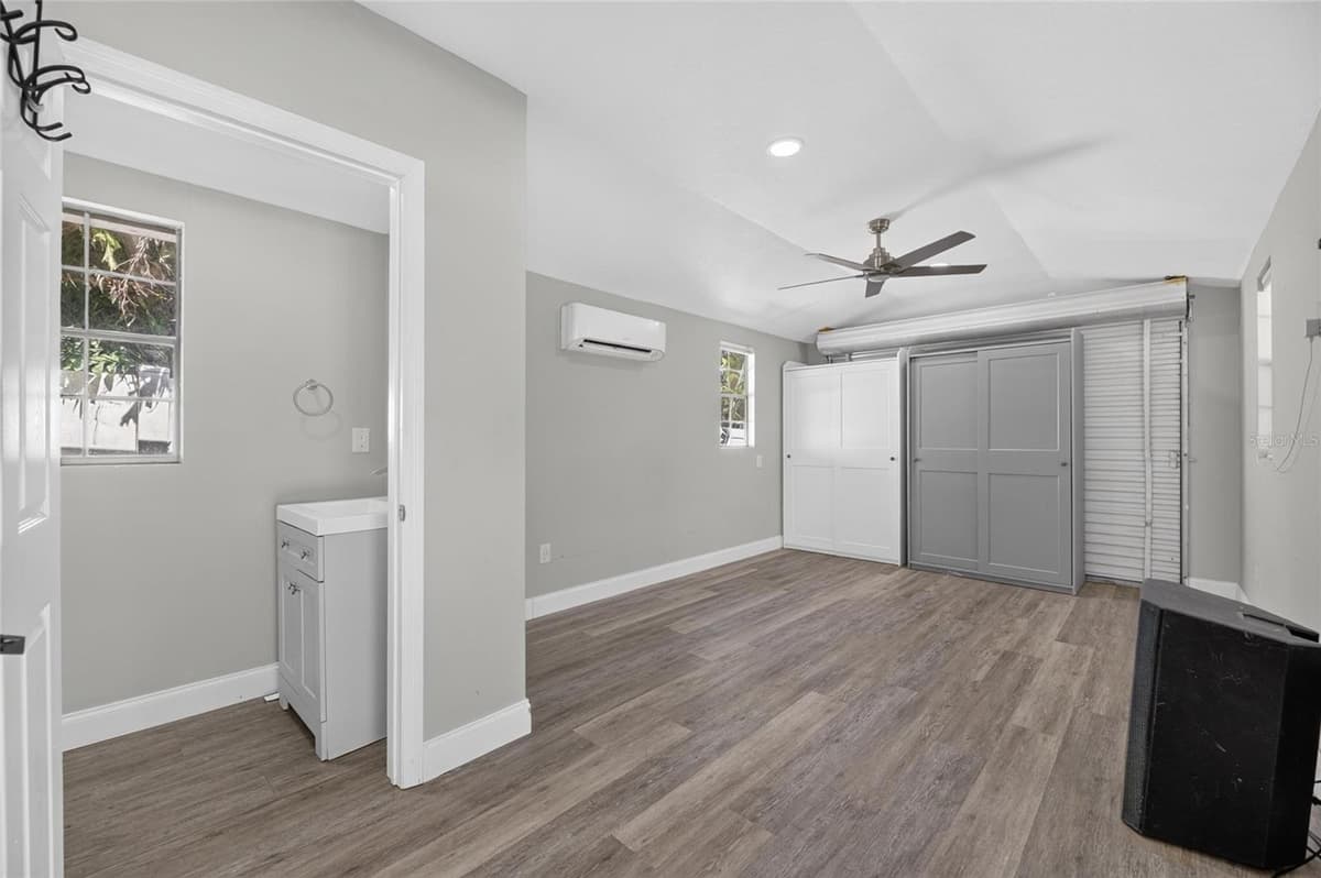 6712 MYRNA DRIVE — photo 58 of 89