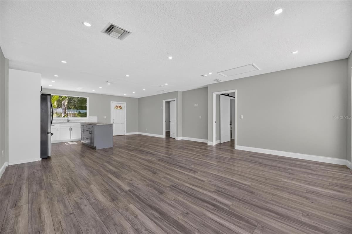 6712 MYRNA DRIVE — photo 27 of 89