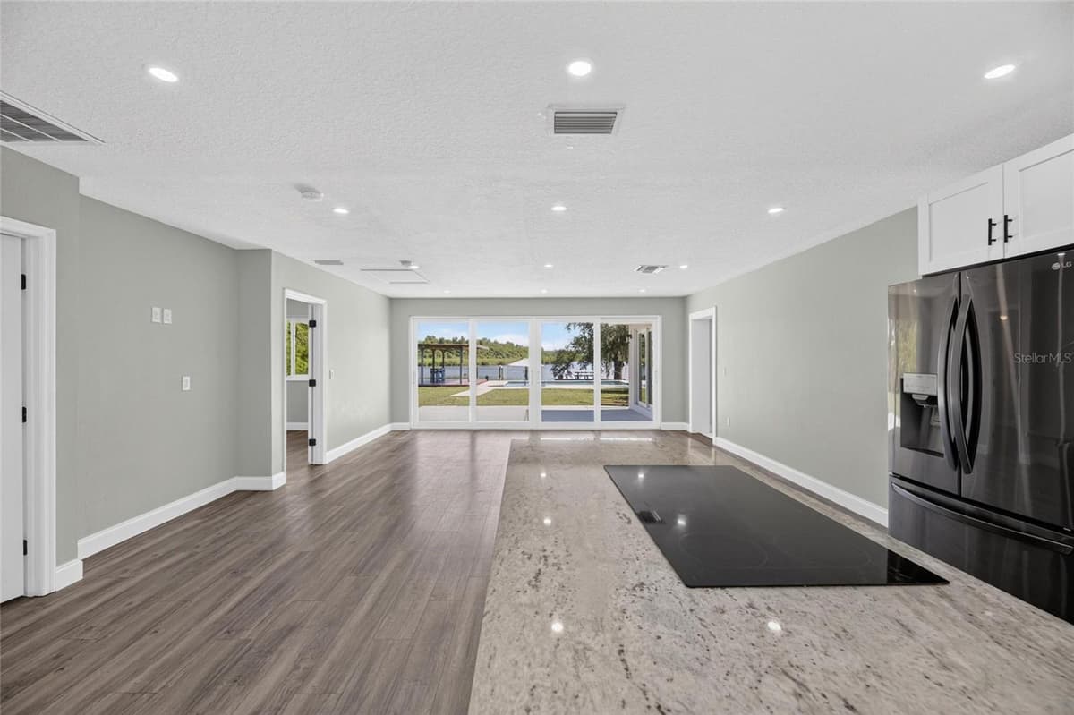 6712 MYRNA DRIVE — photo 13 of 89