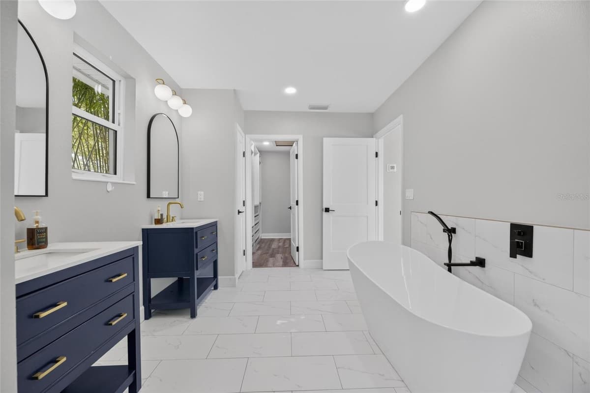 6712 MYRNA DRIVE — photo 37 of 89