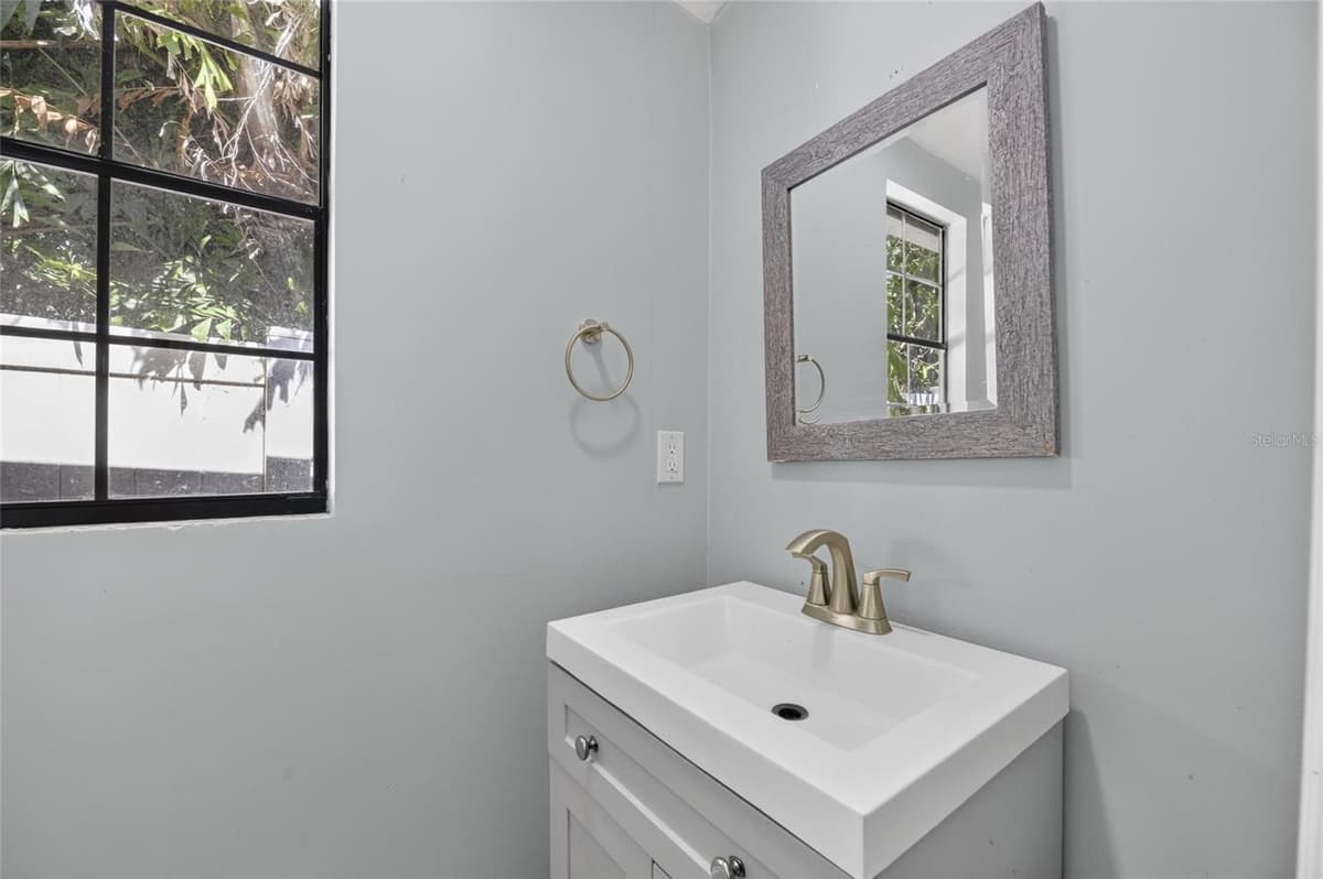 6712 MYRNA DRIVE — photo 60 of 89