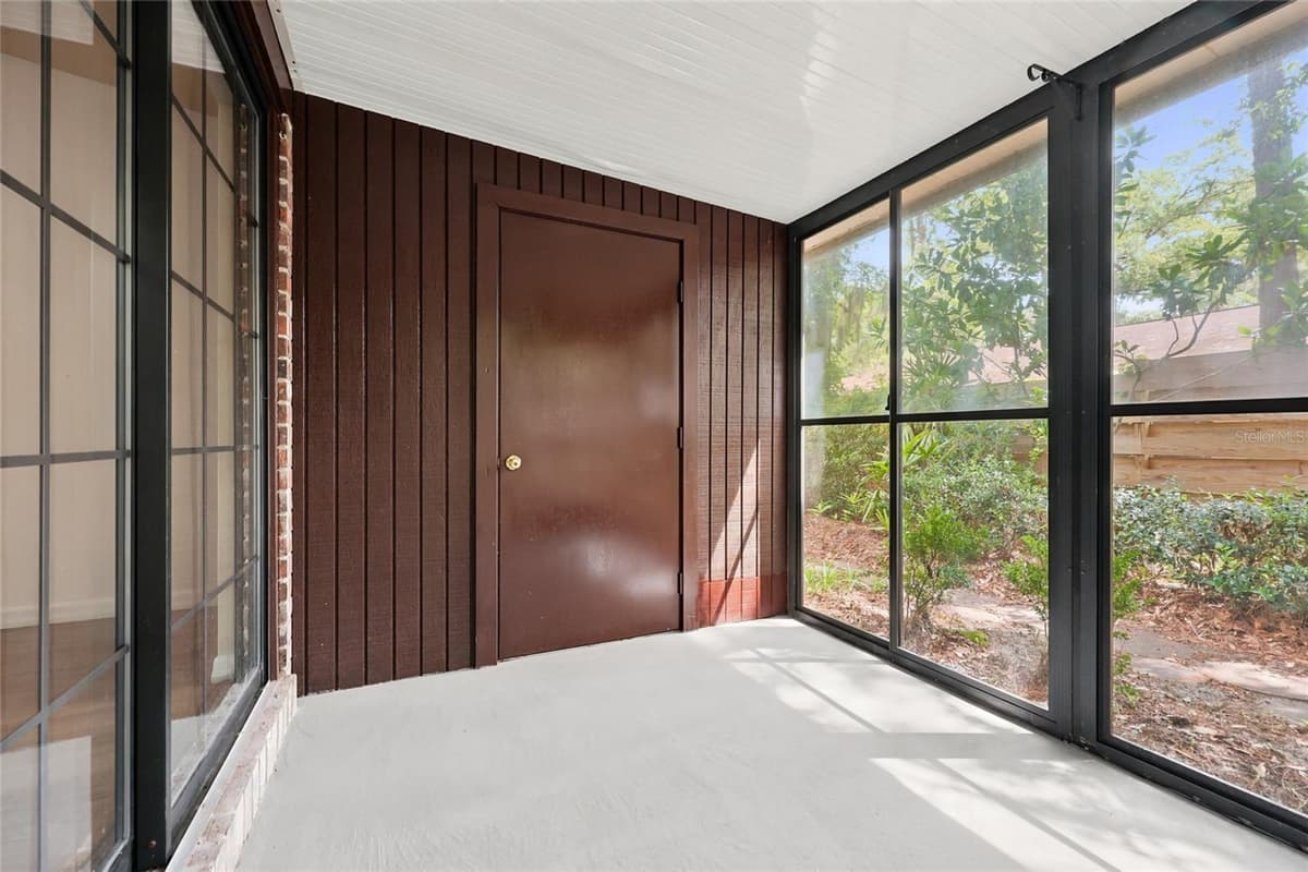 3405 52ND TERRACE — photo 16 of 19