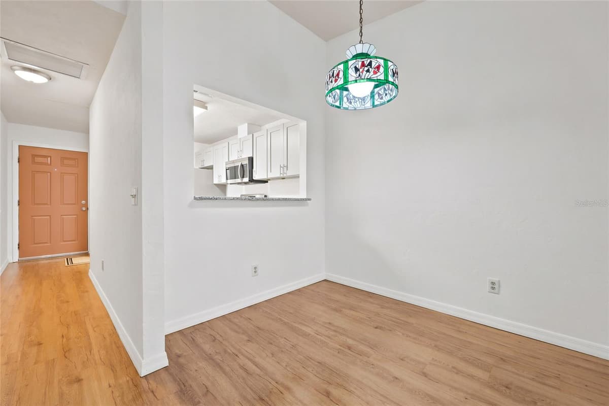 3405 52ND TERRACE — photo 5 of 19