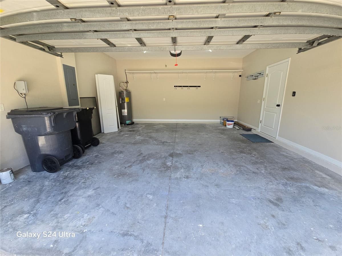 473 OAK LANDING BOULEVARD — photo 36 of 42