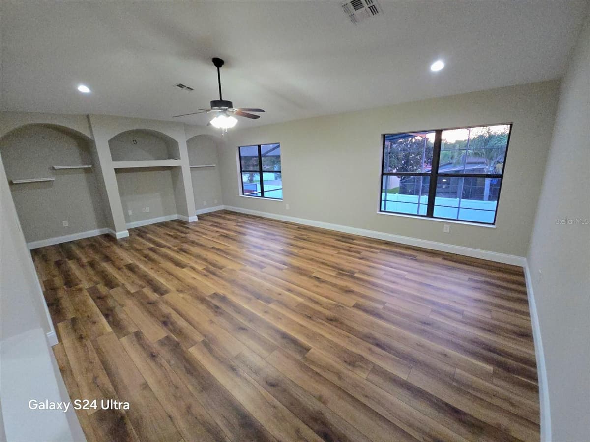 473 OAK LANDING BOULEVARD — photo 26 of 42