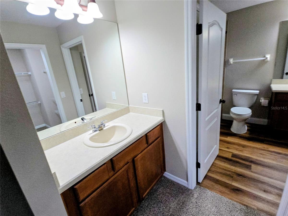 473 OAK LANDING BOULEVARD — photo 27 of 42