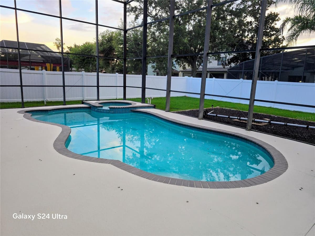 473 OAK LANDING BOULEVARD — photo 6 of 42
