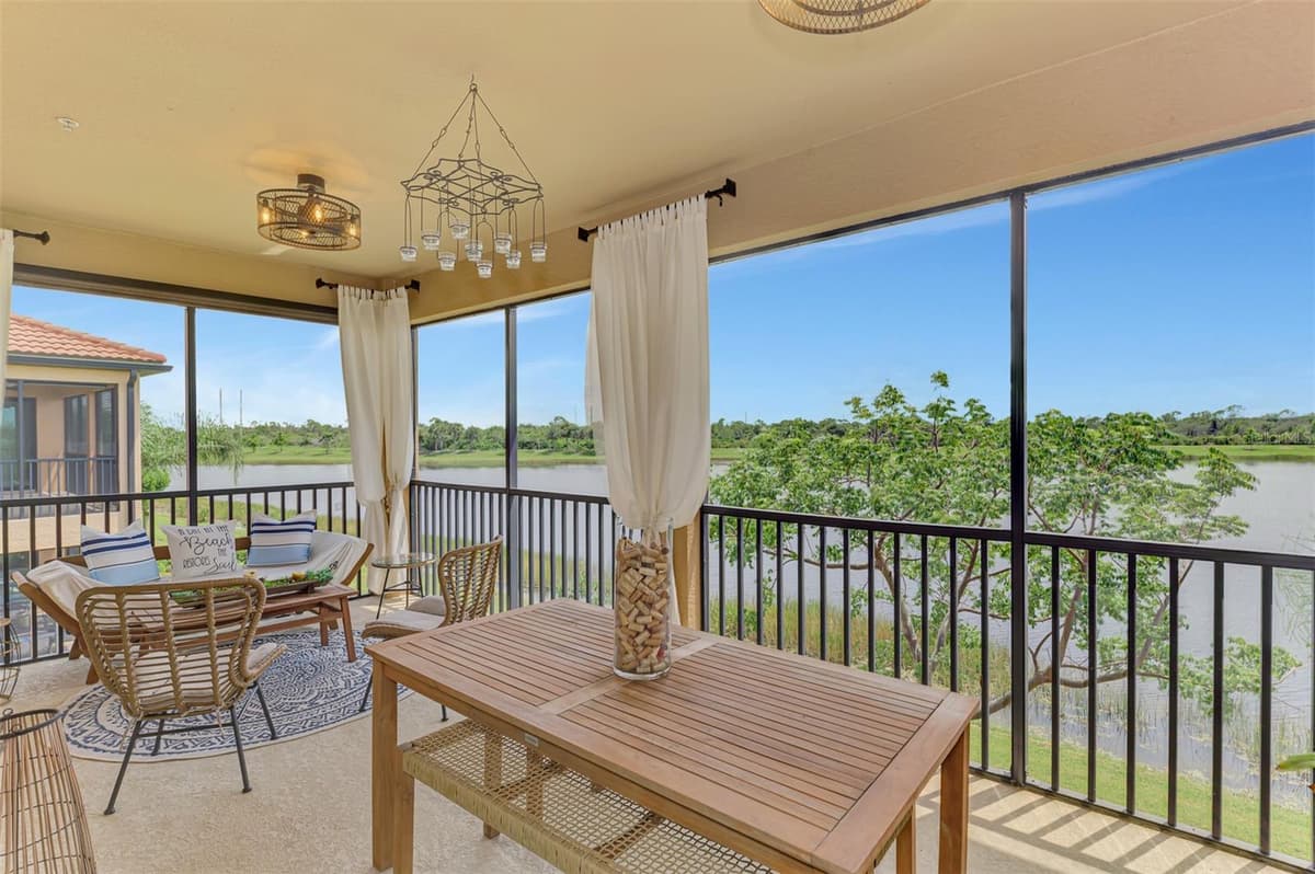 10797 TARFLOWER DRIVE — photo 37 of 100