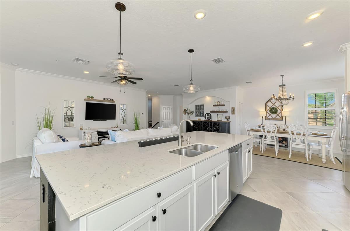 10797 TARFLOWER DRIVE — photo 21 of 100