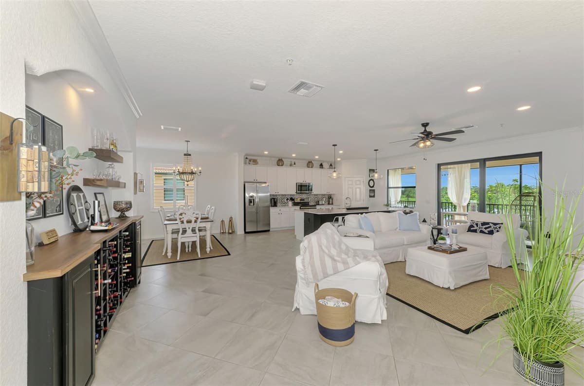 10797 TARFLOWER DRIVE — photo 13 of 100