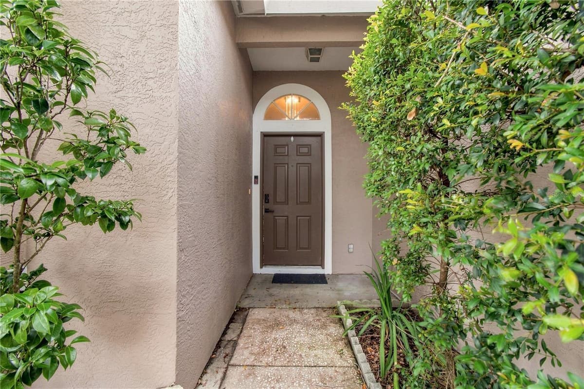 7736 MARBELLA CREEK AVENUE — photo 7 of 77