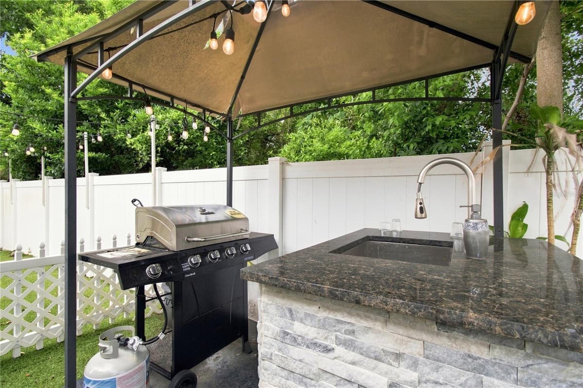 7736 MARBELLA CREEK AVENUE — photo 65 of 77