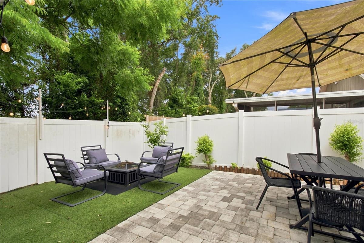 7736 MARBELLA CREEK AVENUE — photo 58 of 77
