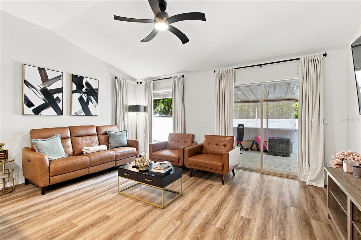 7736 MARBELLA CREEK AVENUE — photo 23 of 77