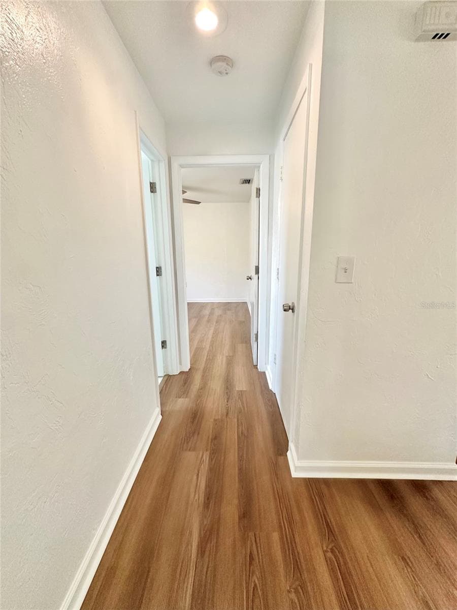 121 GRANADA BOULEVARD — photo 9 of 25