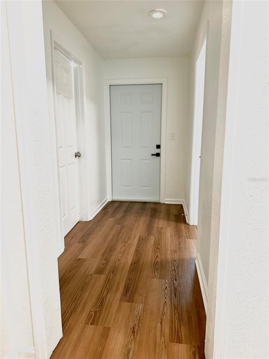 121 GRANADA BOULEVARD — photo 22 of 25