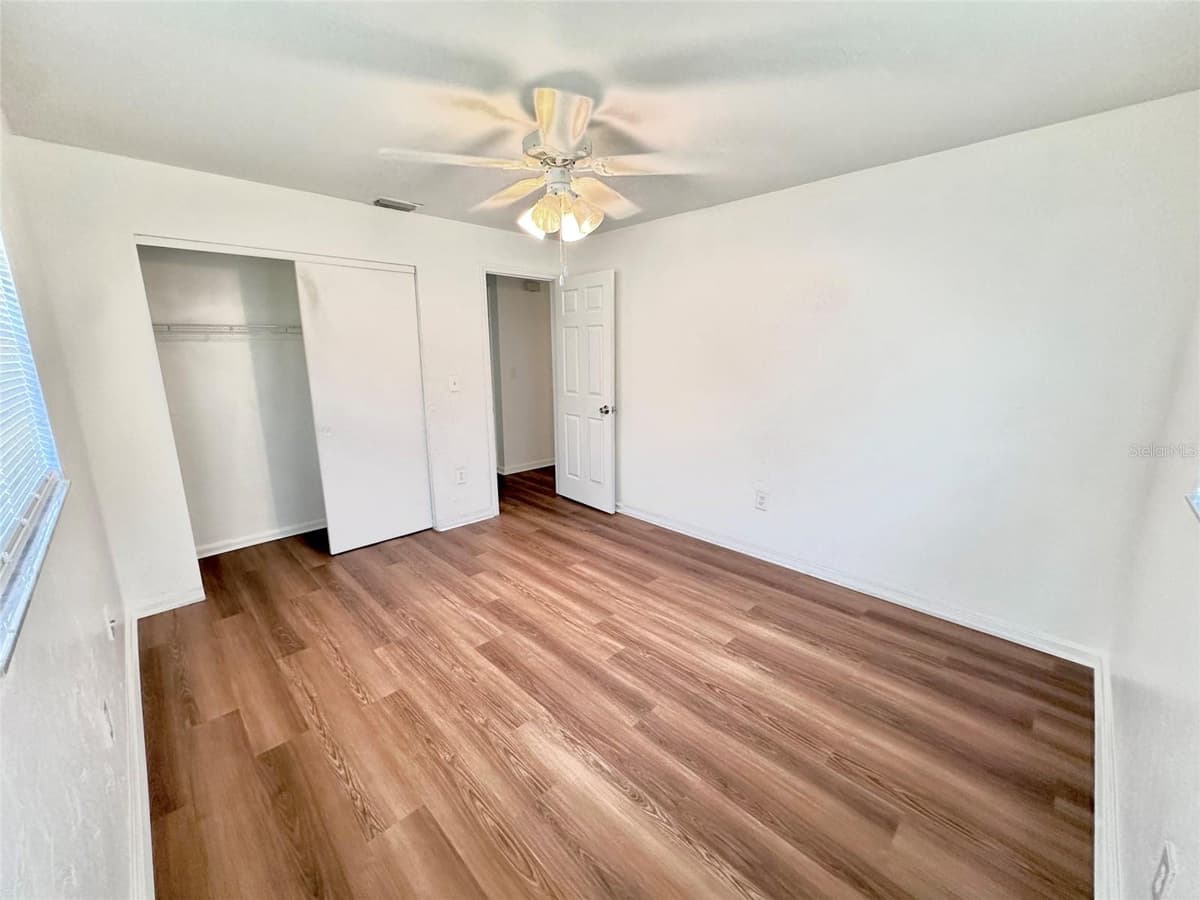 121 GRANADA BOULEVARD — photo 11 of 25