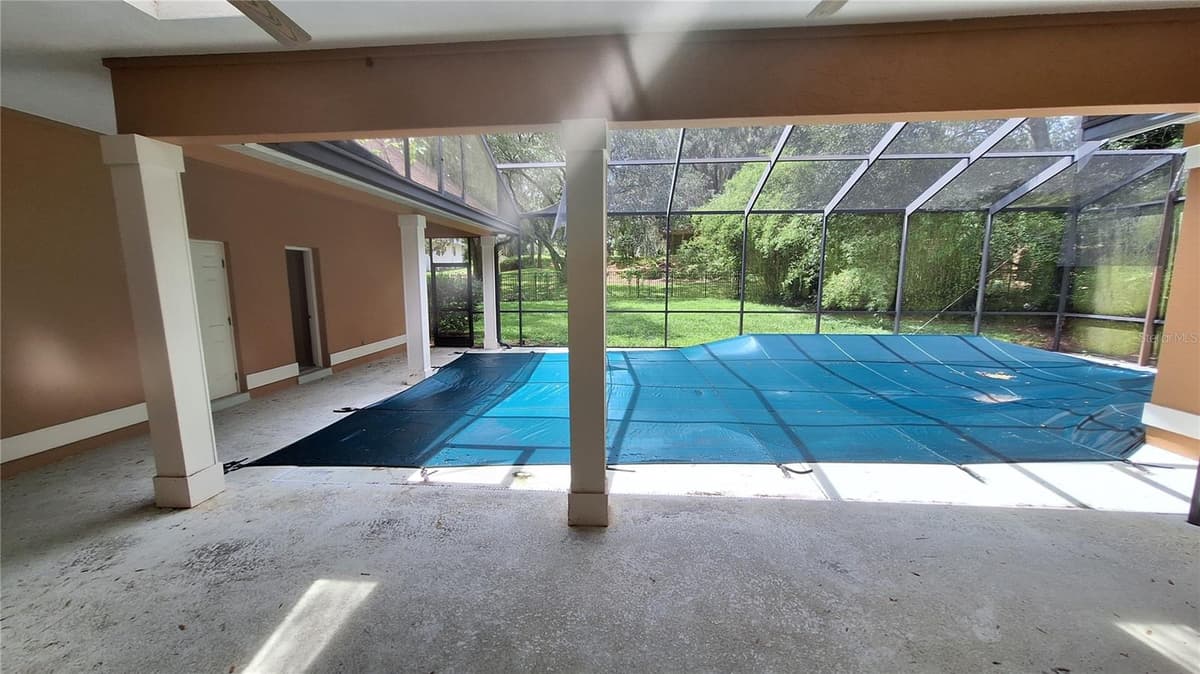 2210 LAUREL RUN DRIVE — photo 26 of 45